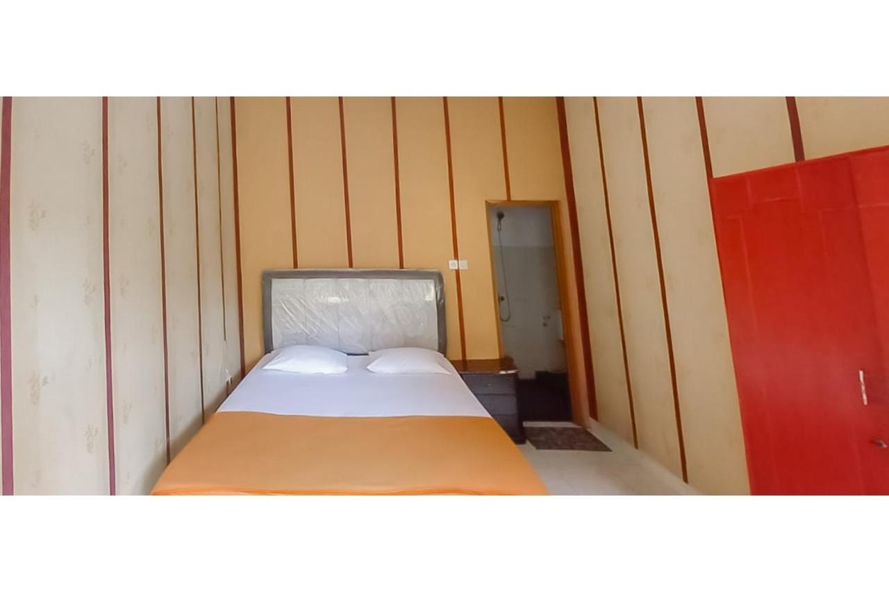 Hotel Sri Indrawati Puncak Mitra Reddoorz Bogor Exteriör bild